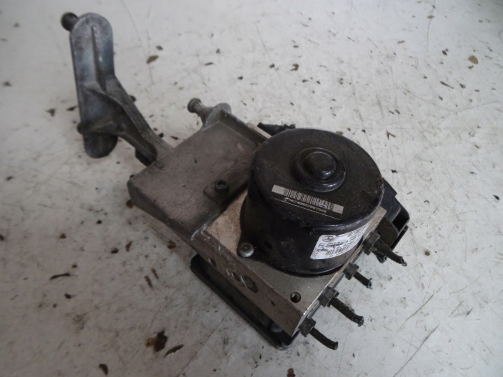 ABS-pumppu Mercedes W203 A0054310712