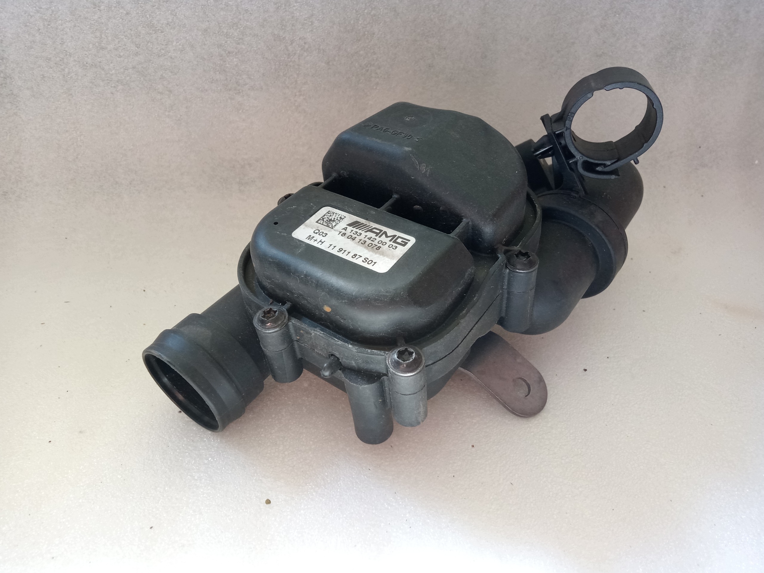 Geluidsgenerator Mercedes 176 AMG A1330900900 A1331420003 image 2