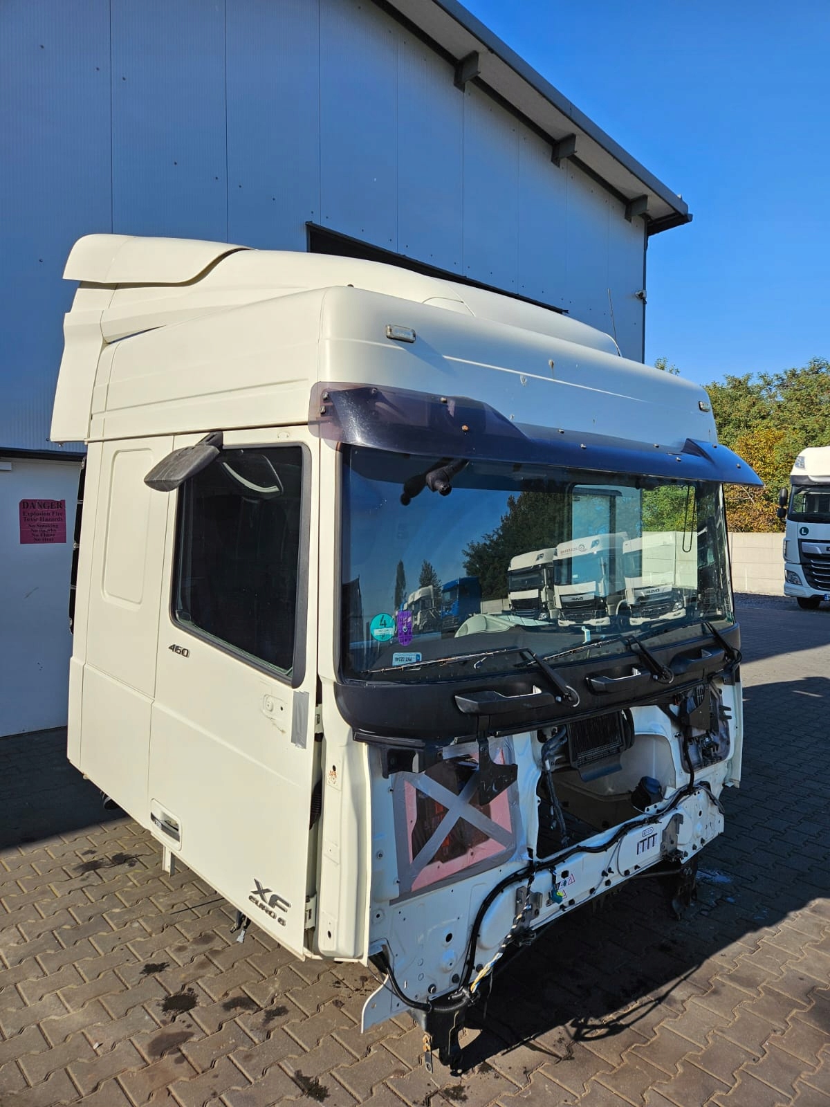 Cabine DAF XF 106 SC image 2