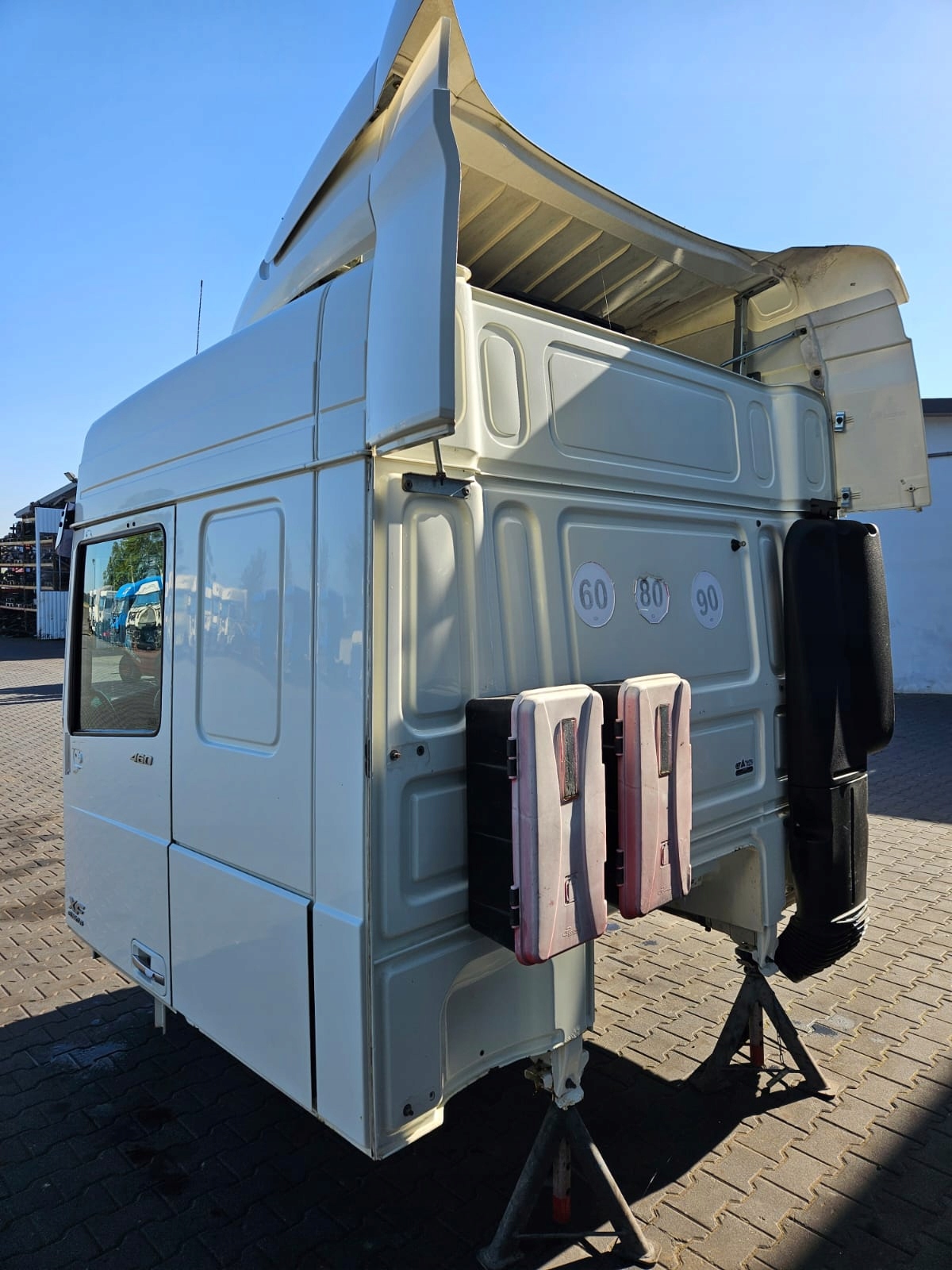Cabine DAF XF 106 SC image 6