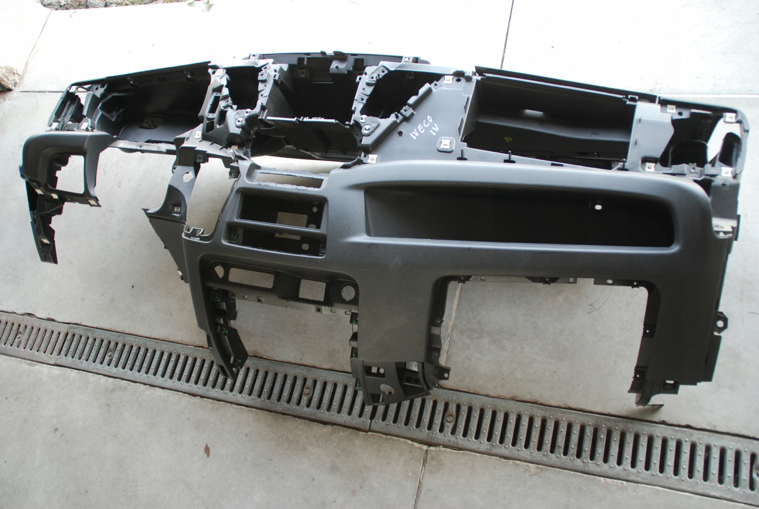 IVECO DAILY VI 2014- Painel Console image 5