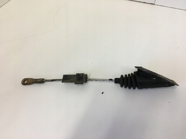 Sharan Galaxy MK2 00/10 Käsijarrun vaijerin kiinnike 7M0711476C