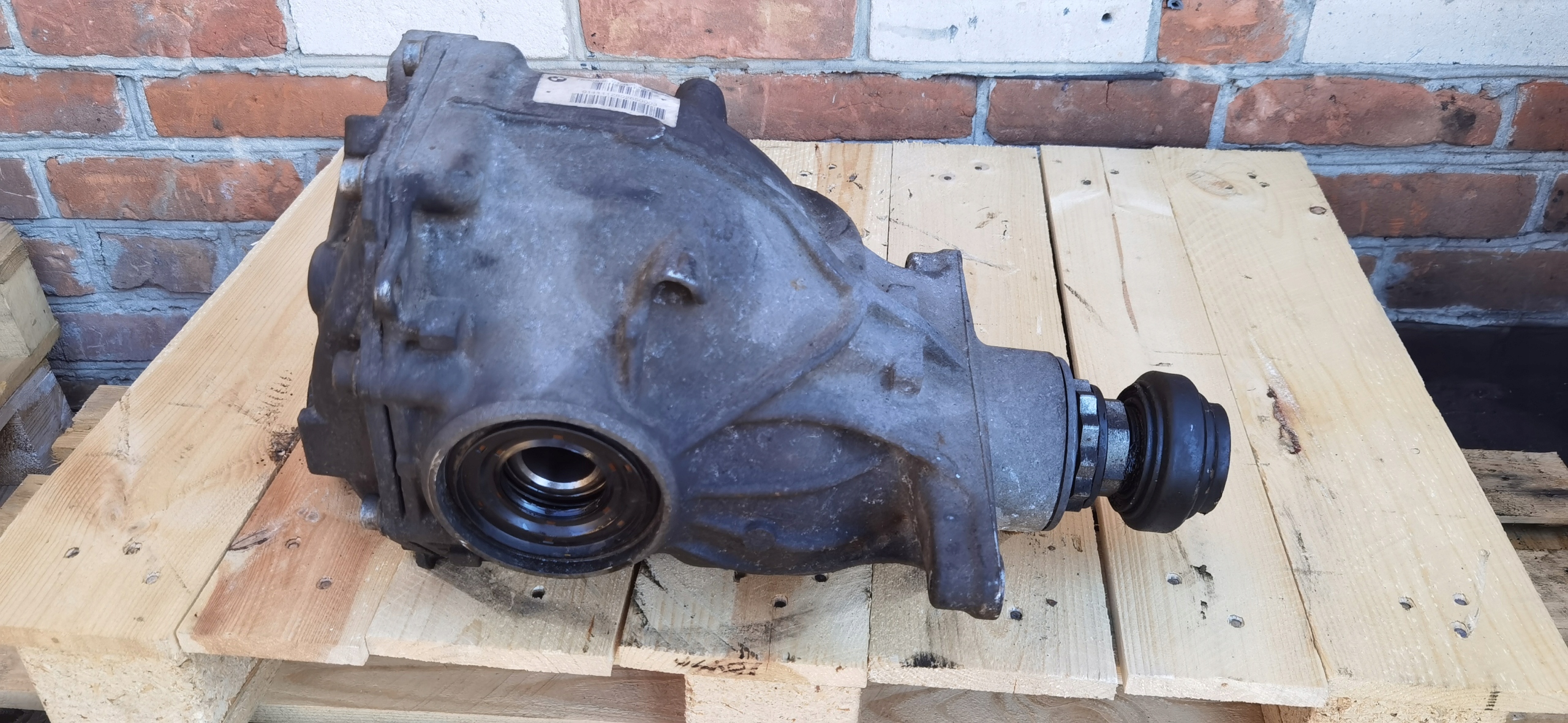 BMW F10 F11 F01 Differential Bak 7630836