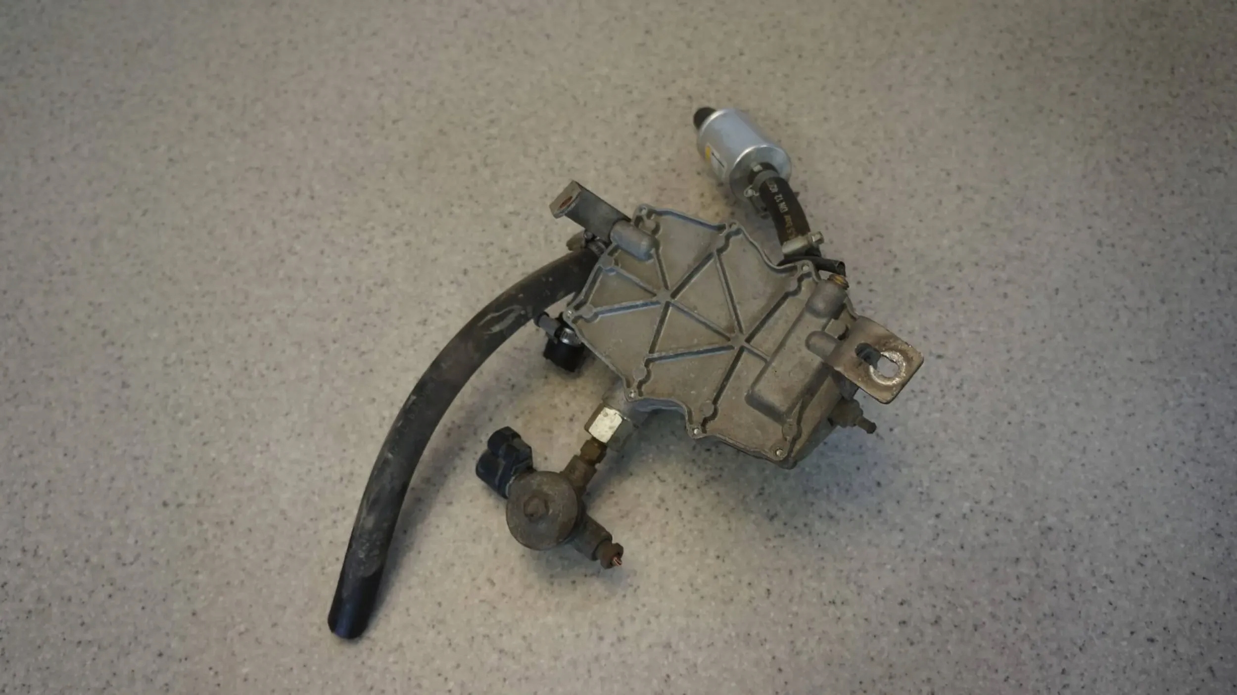 Reduktor LPG Tatarini RP/G 05/S E-97 Opel Vectra C 1.8 image 3
