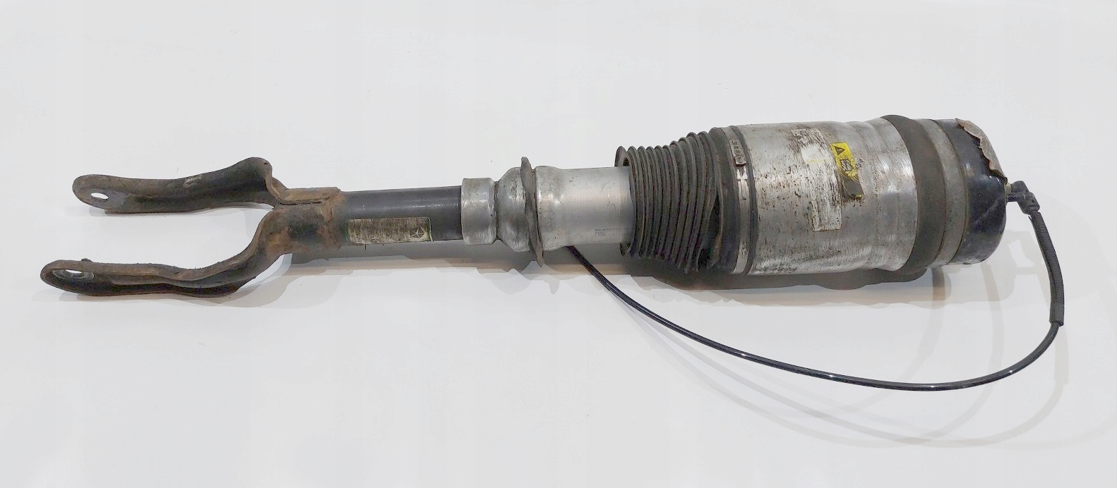 Front Shock Absorber Jeep Grand Cherokee WK2 12 image 2