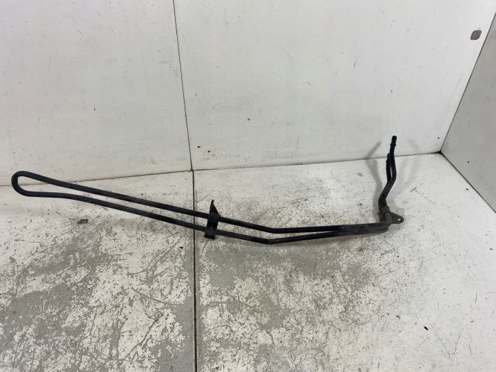 Ohjauksen öljyputki Audi A4 B7 8E0422885B