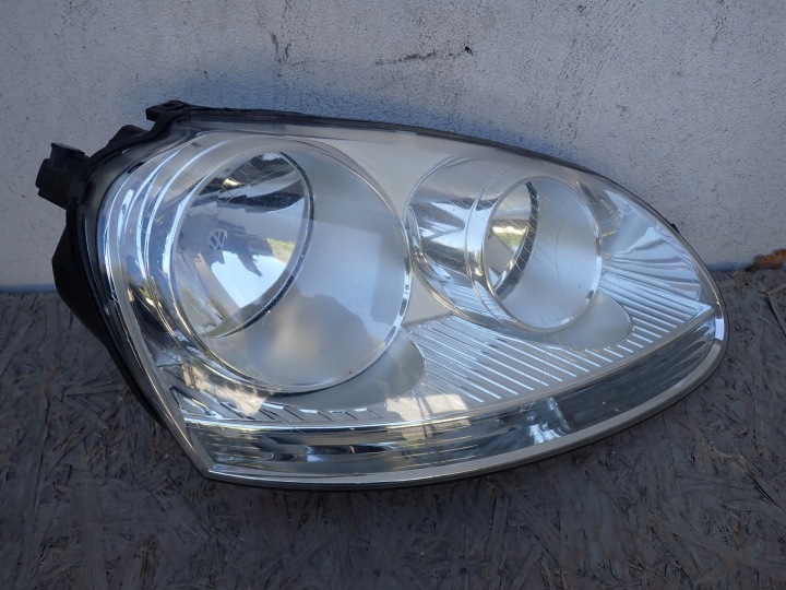 LAMPA PRAWA REFLEKTOR PRAWY VW VOLKSWAGEN GOLF 5 V 1K 2003-2009R 1K6941006N