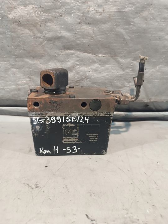 Ohjaamon nostopumppu 123.600-00A PE Automotive