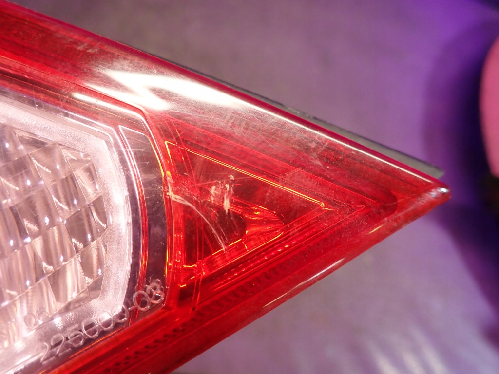 NISSAN TIIDA I HB 5D 06-09 LAMPE HINTEN LINKS 26555EM01A image 5