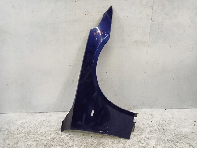 Etulokasuojan oikea BMW 5 V E60 E61 2003-2010R
