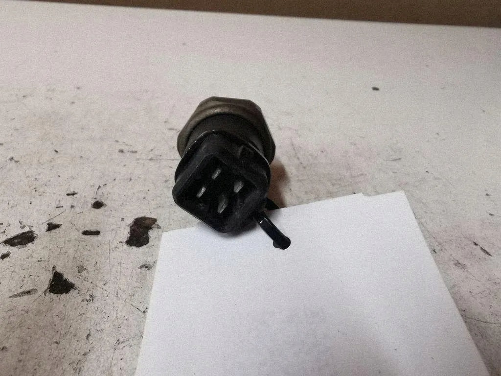 VW PASSAT B5 A6 C5 SENSOR AR CONDICIONADO 8D0959482A image 2