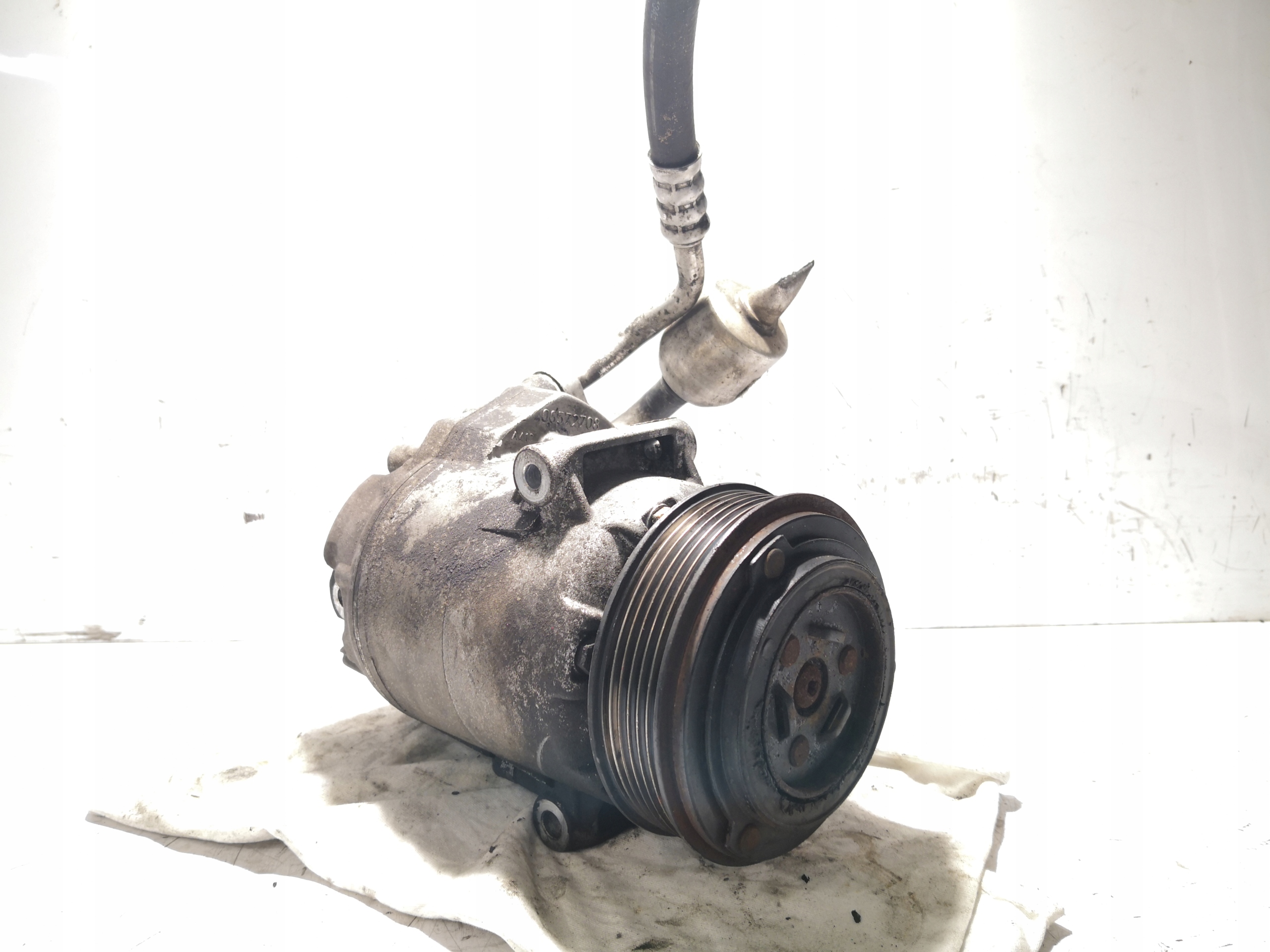Compresor Aire Acondicionado Opel Astra J 1.7 CDTI 13414017 401575950 A17DTR/DTE image 6