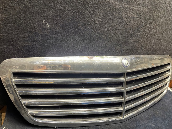 MERCEDES S-KLASA W221 05-09 ATRAPA GRILL CHROM 2218800083