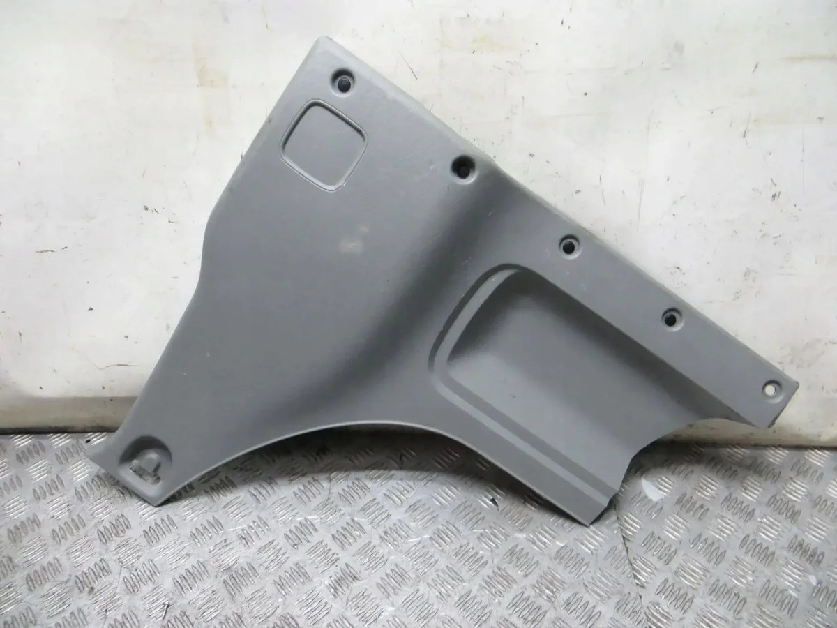 Rear Left Upholstery Panel Renault Trafic 8200007076