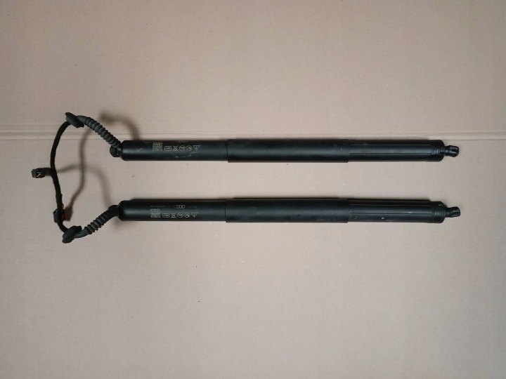 AUDI Q5 80A LIFT TAKALUUKUN AVAIN 80A827851C