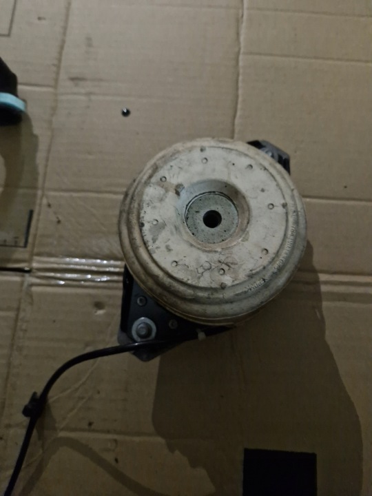Engine Mount Mercedes W166 A1662406917