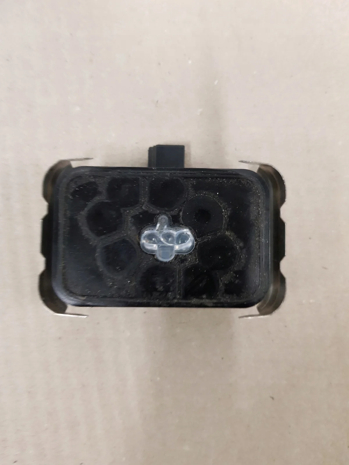 Renault OE 8200417006 Usado image 3
