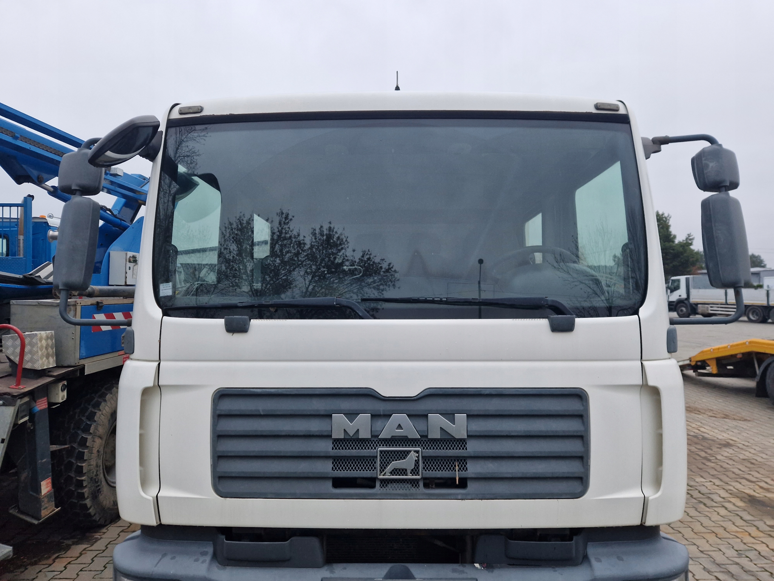 Kabine DOKA Doppel MAN TGM 4x4 F99L/R57 F99L57 Doppelkabine Komplett image 5
