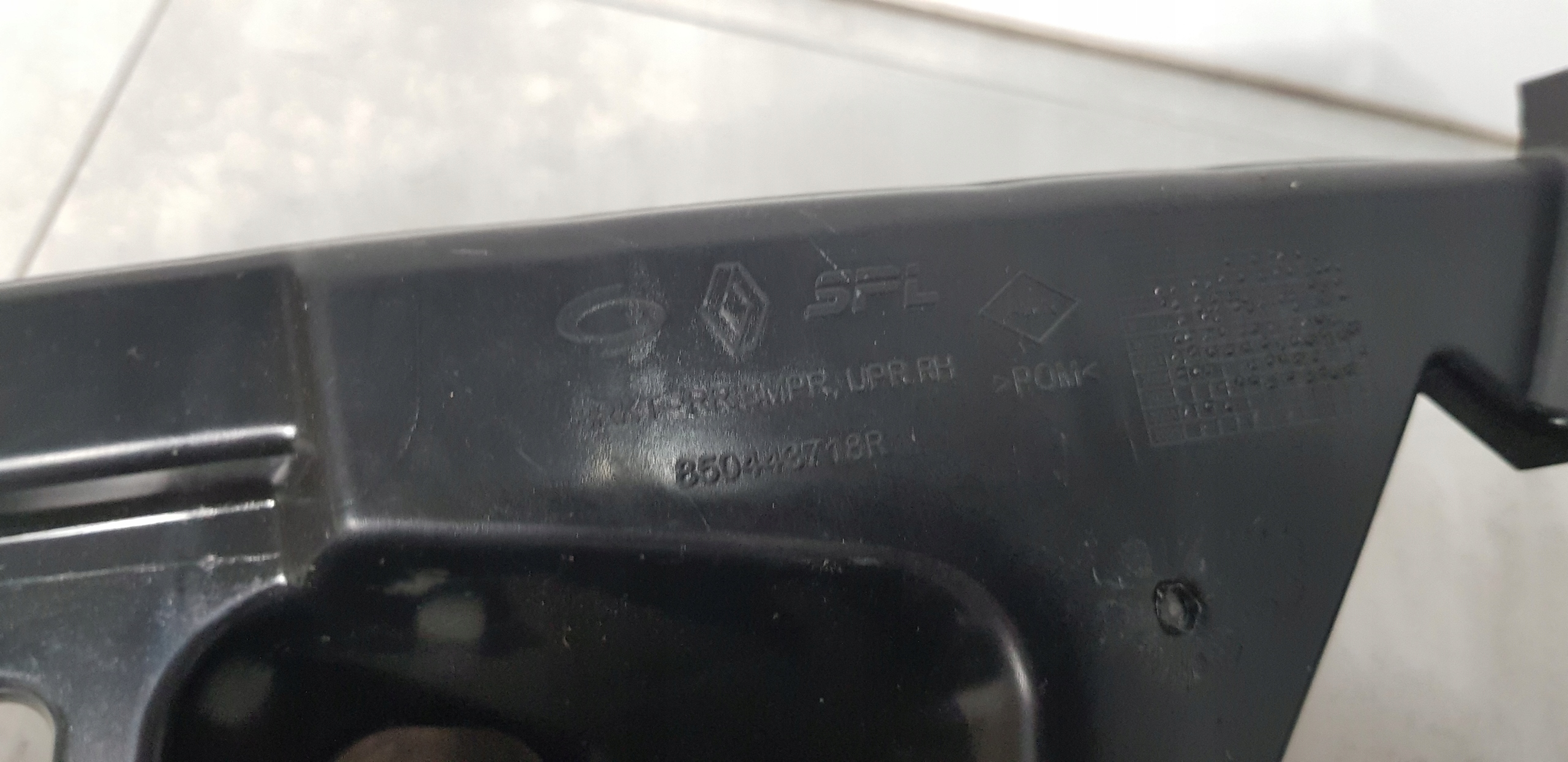 RENAULT KOLEOS II Stoßfänger-Führung hinten rechts/links 850443718R 850459576R image 5
