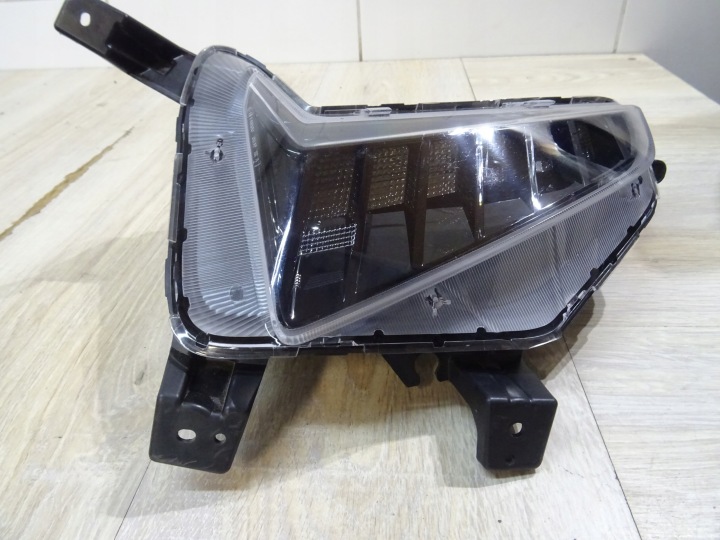 Hyundai i20 III Lift 23 - LED DRL Oikea etu 92208-Q0450