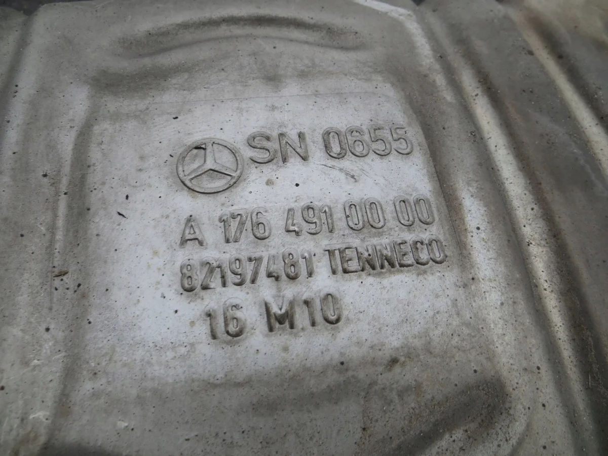 MERCEDES W176 1.6 Silencieux d'échappement image 3
