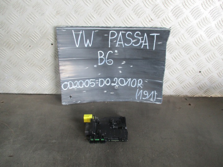 Ohjauskulma-anturi VW Passat B6 06-14 R.