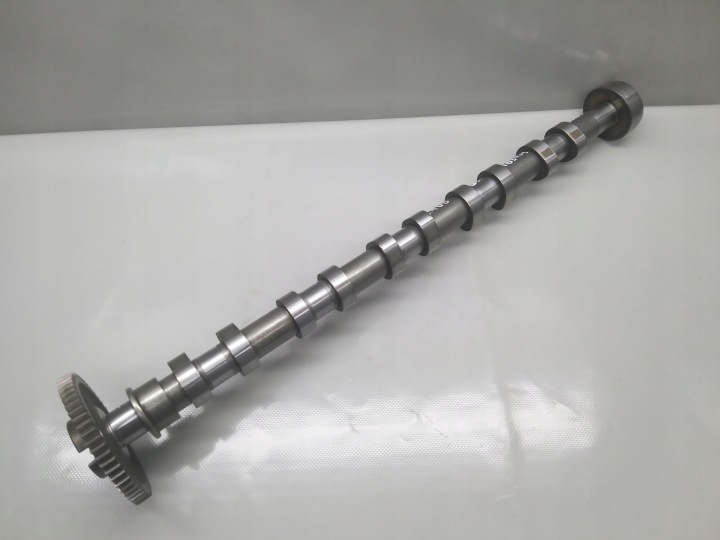 Imuakseli 2.4 D5 163hv D5244T Volvo XC90 I XC70 S60 S80 8699506
