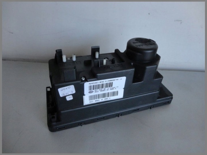 Mercedes W210 W208 CLK keskuslukon pumppu A2088000748 2088000748