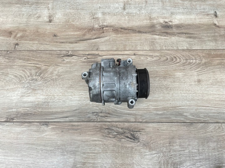 A/C Compressor 0022301011 Mercedes W216 W221 V12