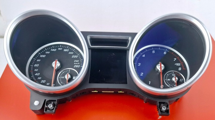 MERCEDES GLE 166 W166 A1669008016 Instrument Cluster Gauge