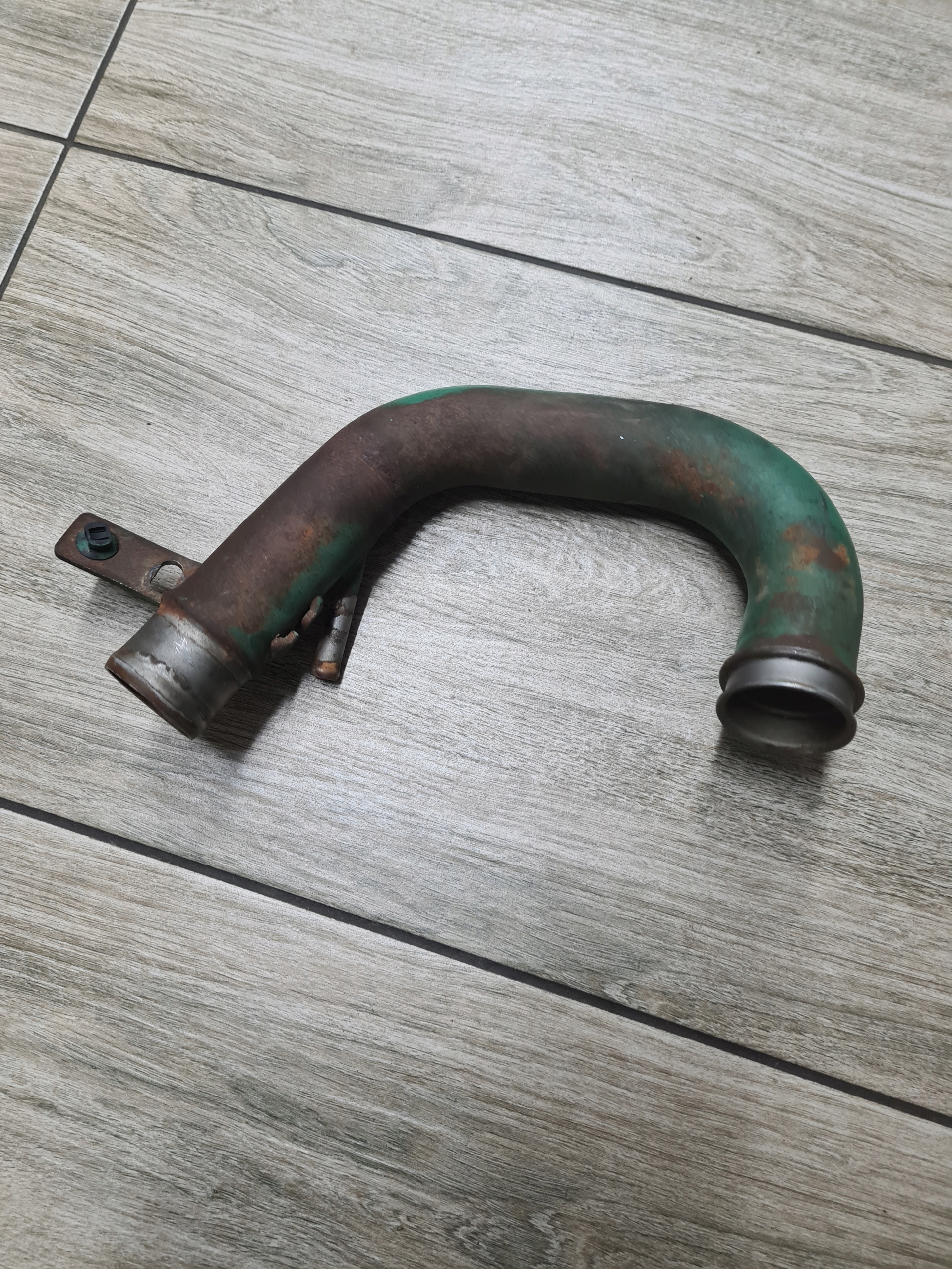 Coolant Pipe Hose Volvo FH 16 D16K Euro 6
