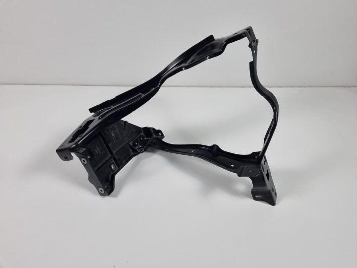 Sivulasin oikea Mercedes W212 A2126204600