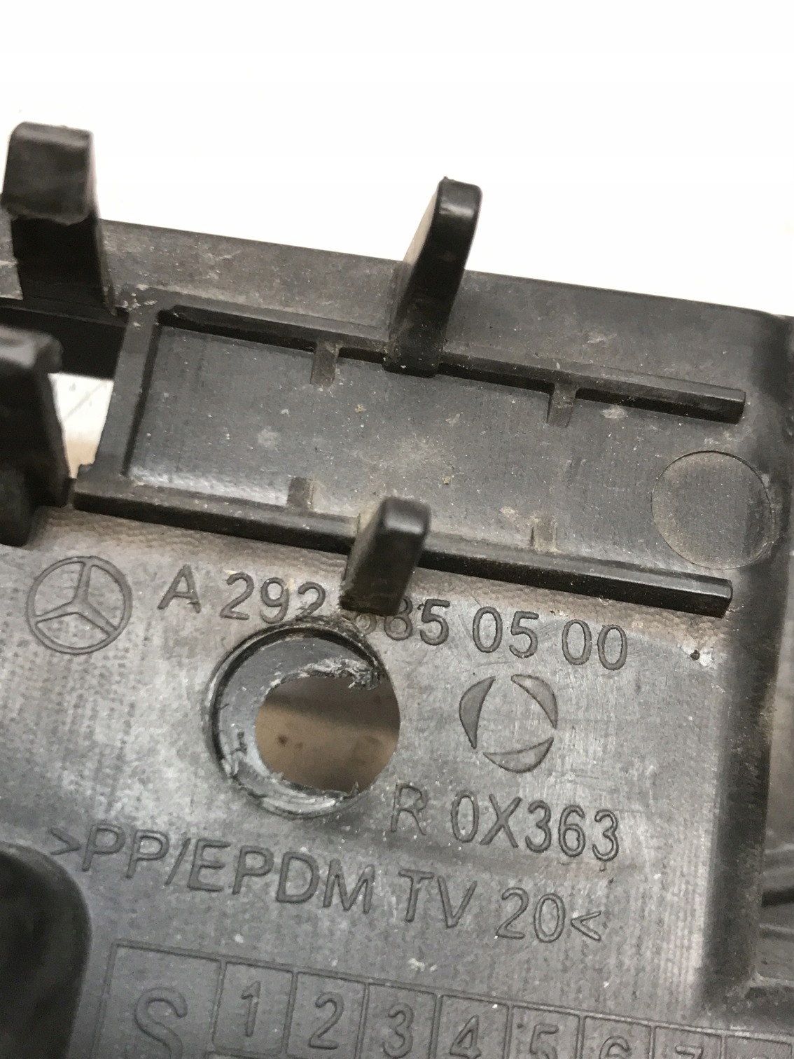 Stoßstangenverstärkung vorne Halter Mercedes GLE W292 292 A2928850500 image 5