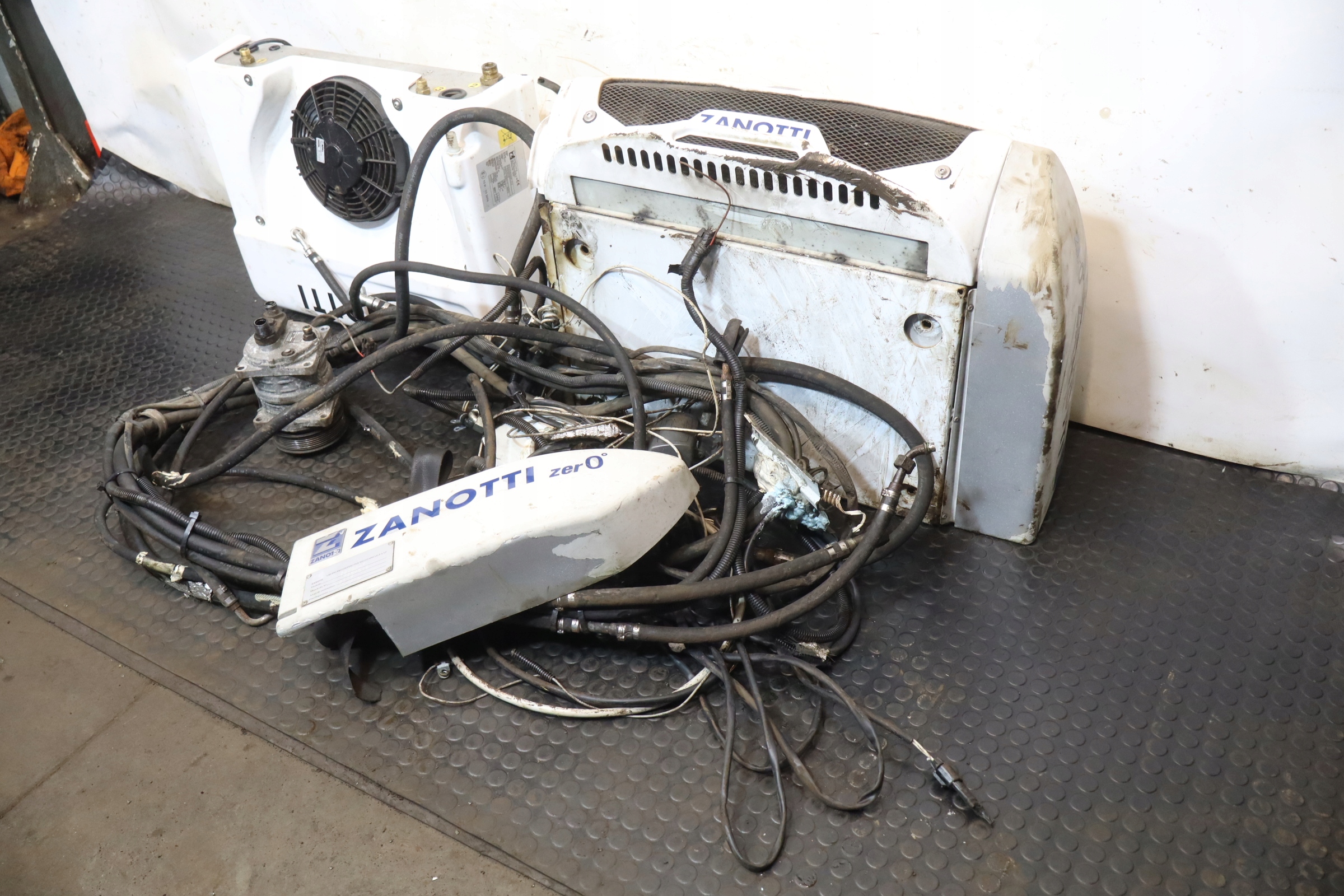 Groupe refroidissement Renault Master III 2.3dCi image 3