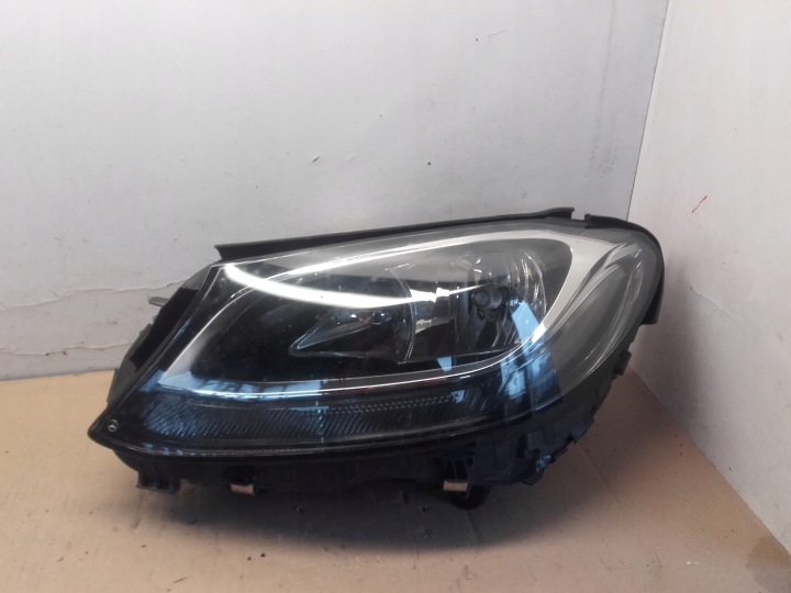 MERCEDES C CLASS W205 FRONT LEFT HEADLIGHT H7 A2058200161