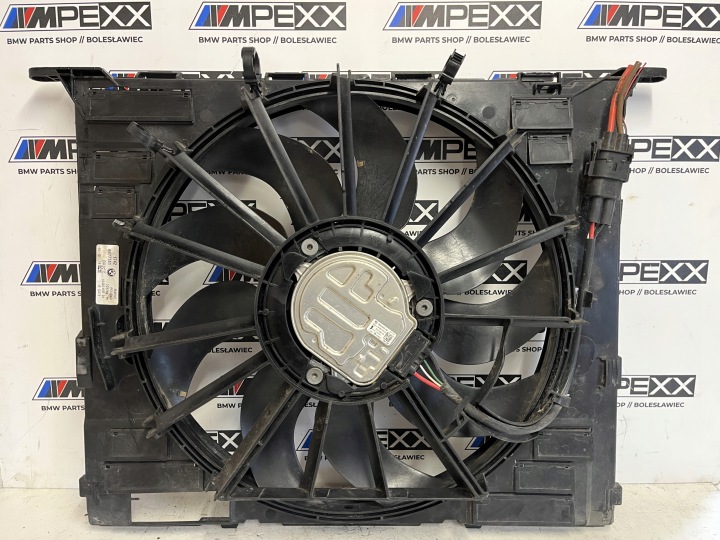 BMW G11 G12 G30 G32 Ventilatore Radiatore 8677741 8655845