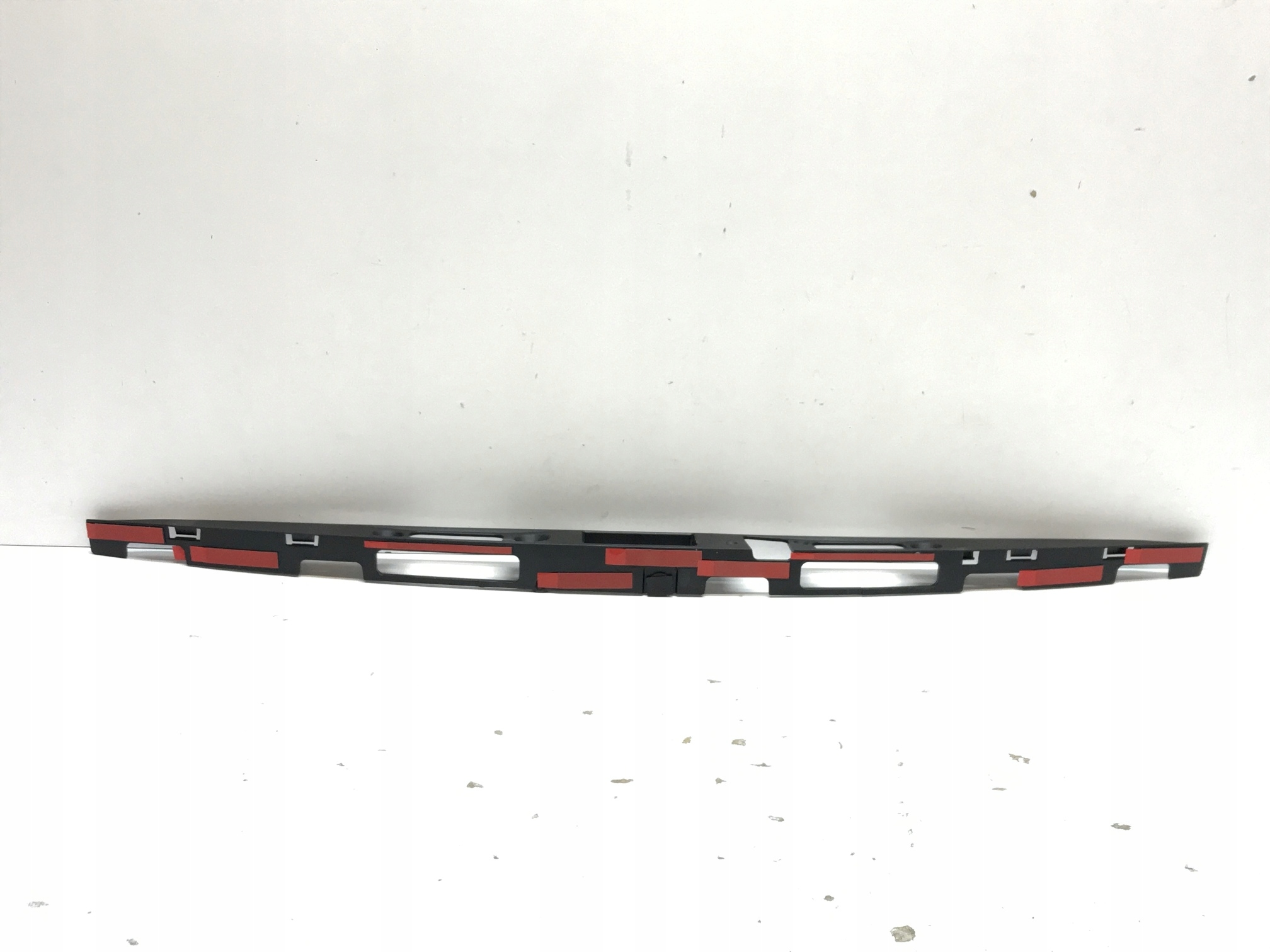 Tesla S Plaid Palladium lijst achterklep 1647462-00-B image 2