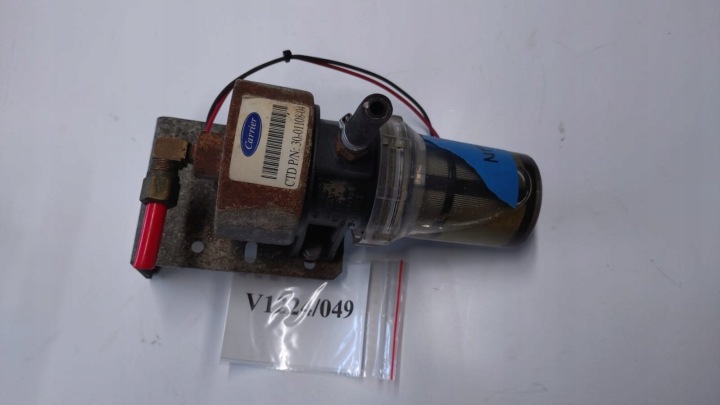 Polttoainepumppu jäähdytin Carrier Supra 30-01108-04
