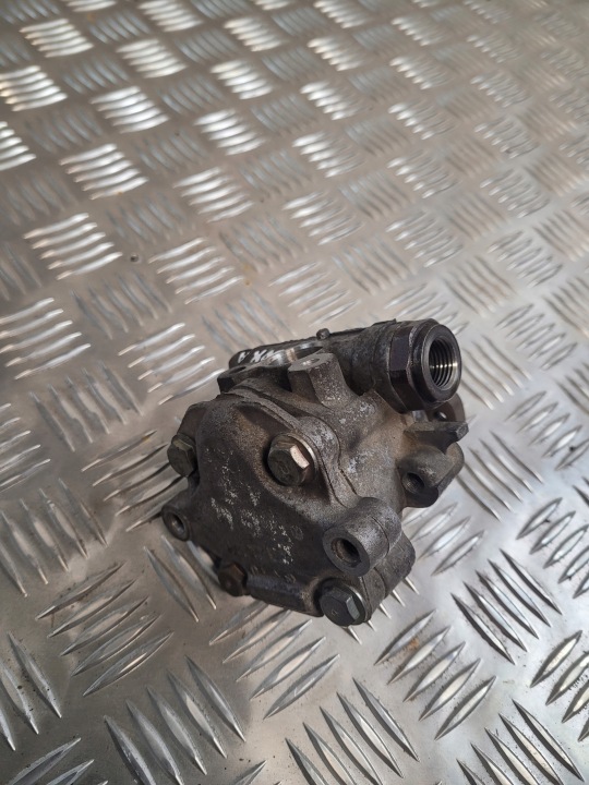 Volkswagen OE 1J0 422 154 B hydraulipumppu, ohjausjärjestelmä