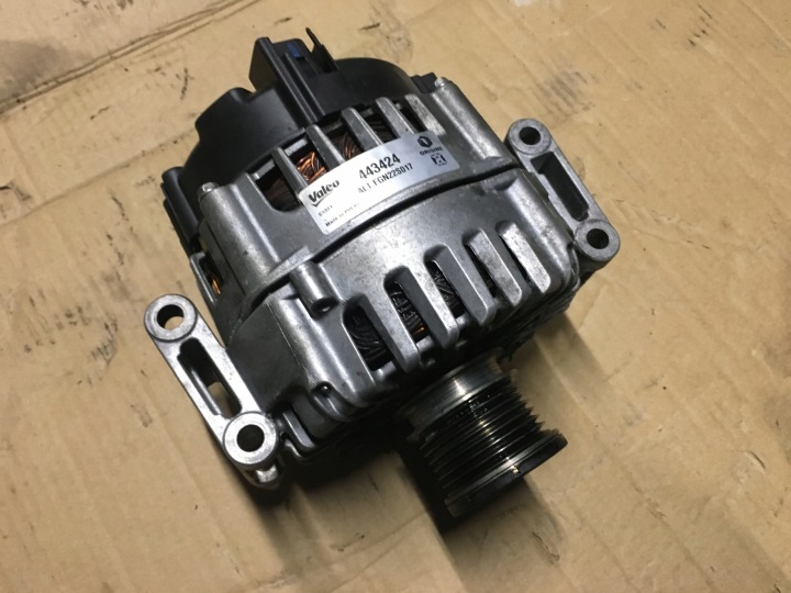 MERCEDES W221 Generator 3.0 CDI 2011 105k A0141541302