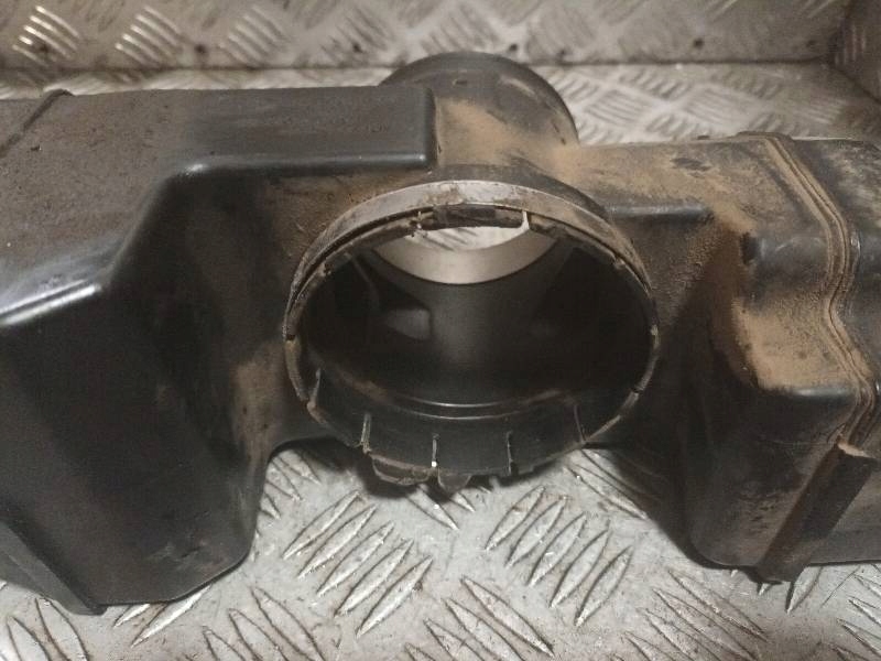 Ilmausputki Land Rover Discovery 3 4.4 V8 4619625901