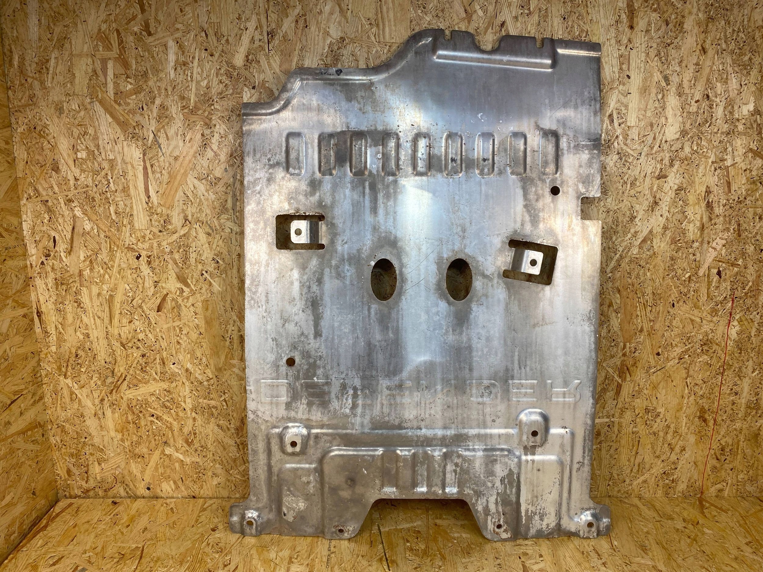 Placa Proteção Motor Defender L663 Usada image 6