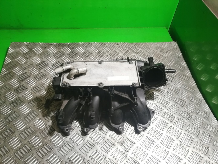 VW OE 03F129711F Ansaugkrümmer