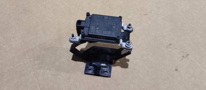 Radar Distronic Nissan Navara X-Trail 28438-5XA1A