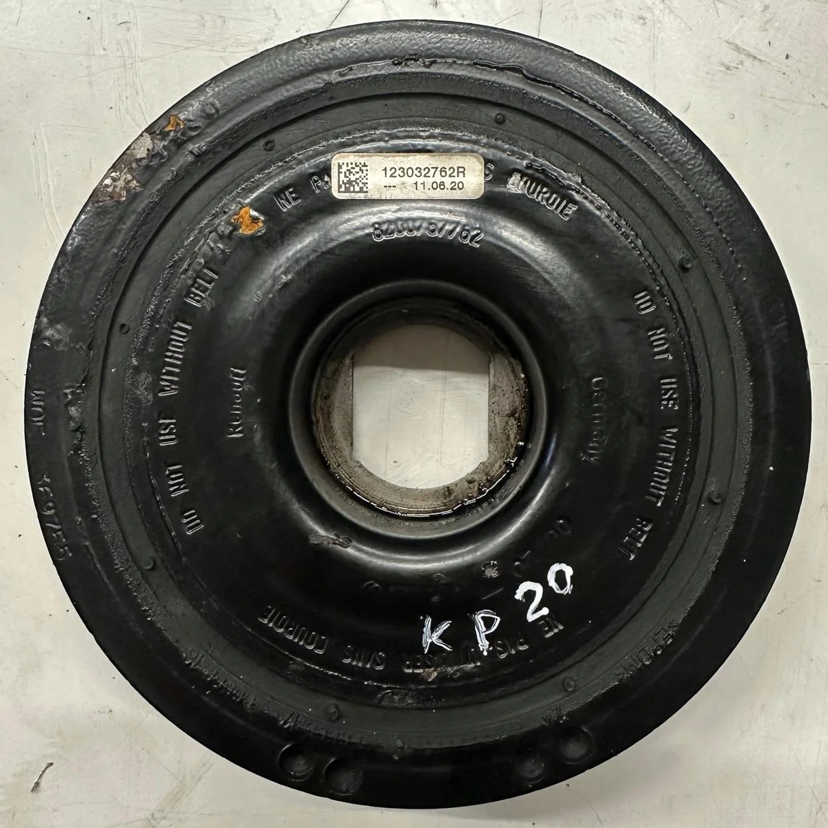 Hihnapyörä 123032762R 8200767762 Renault