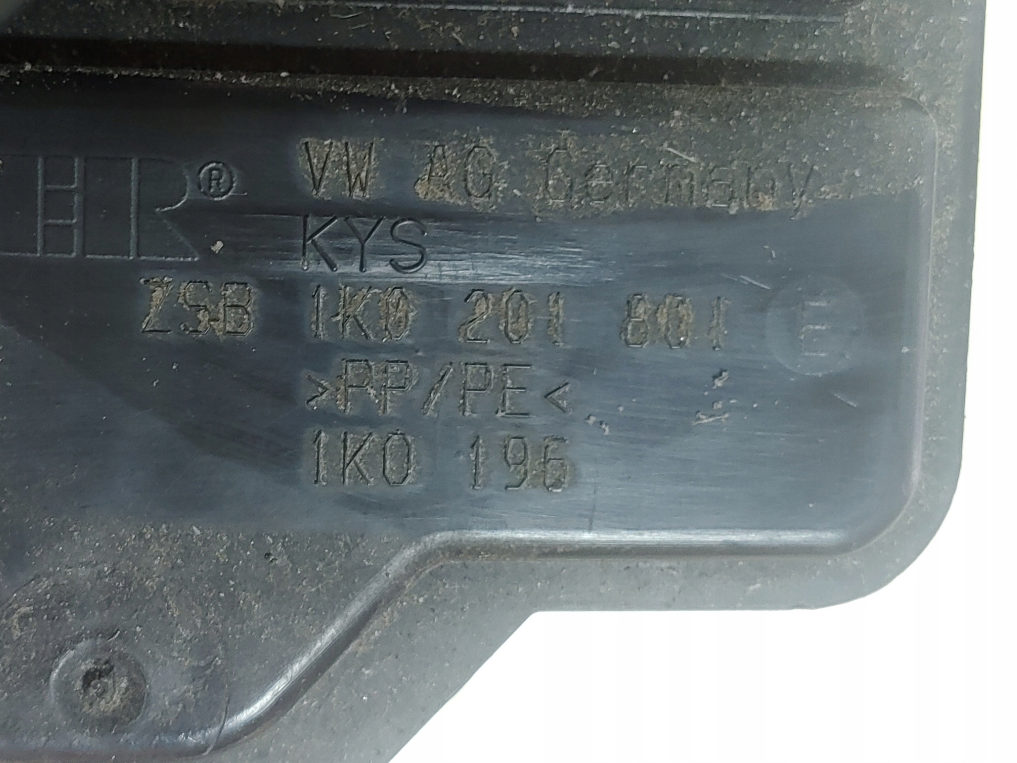 Aktiivihiilisuodatin VW Audi Seat Skoda 03- TSI FSI MPI