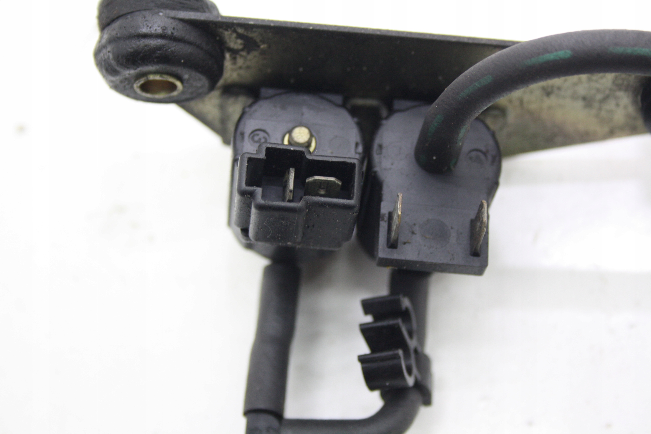 Unterdruckventil Mitsubishi Pajero Sport Shogun 99-06 2,5 TD MR051017 image 3