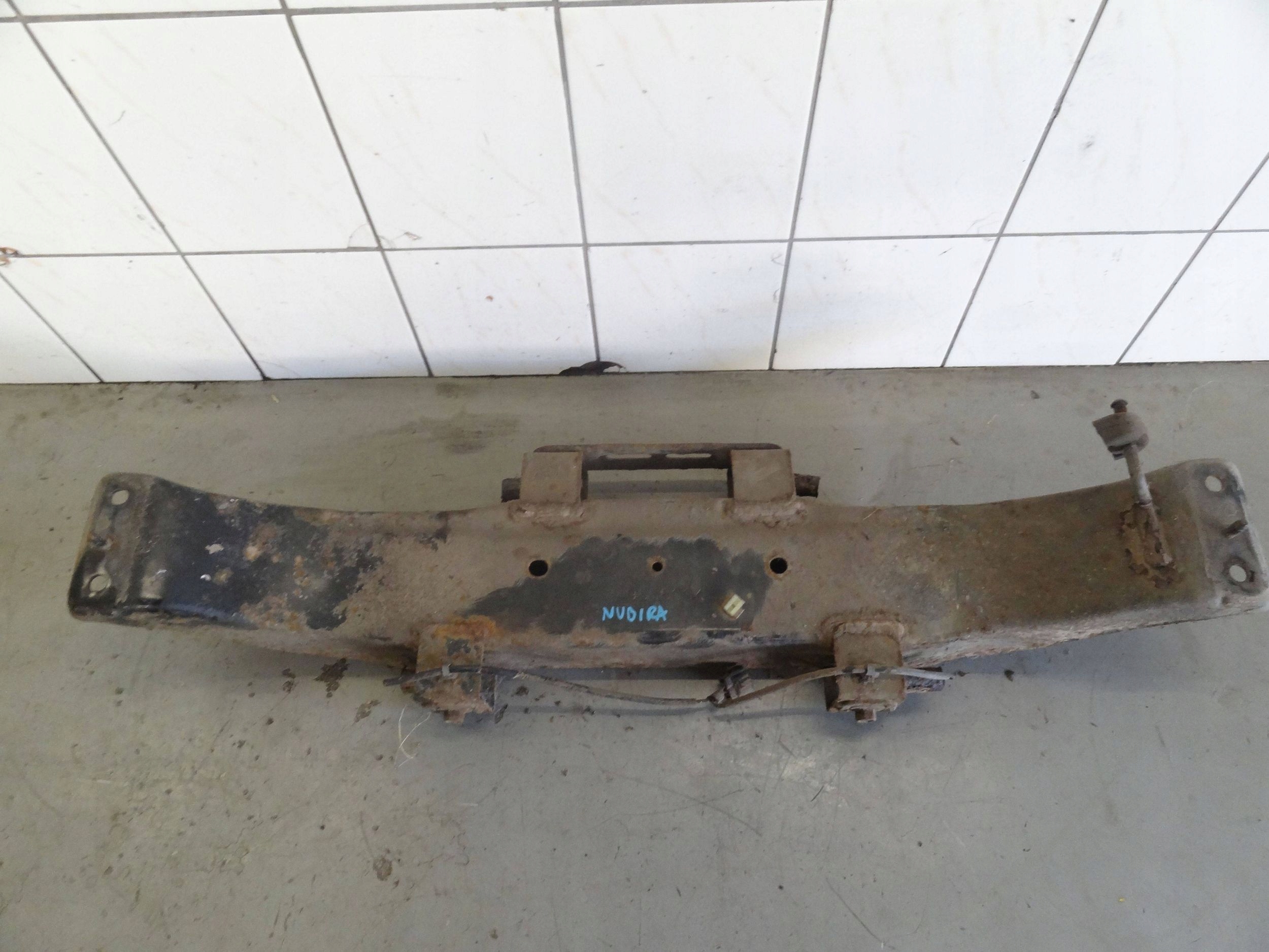 Chevrolet Nubira 2005 1.6 B Wagon Rear Auxiliary Beam 96550045