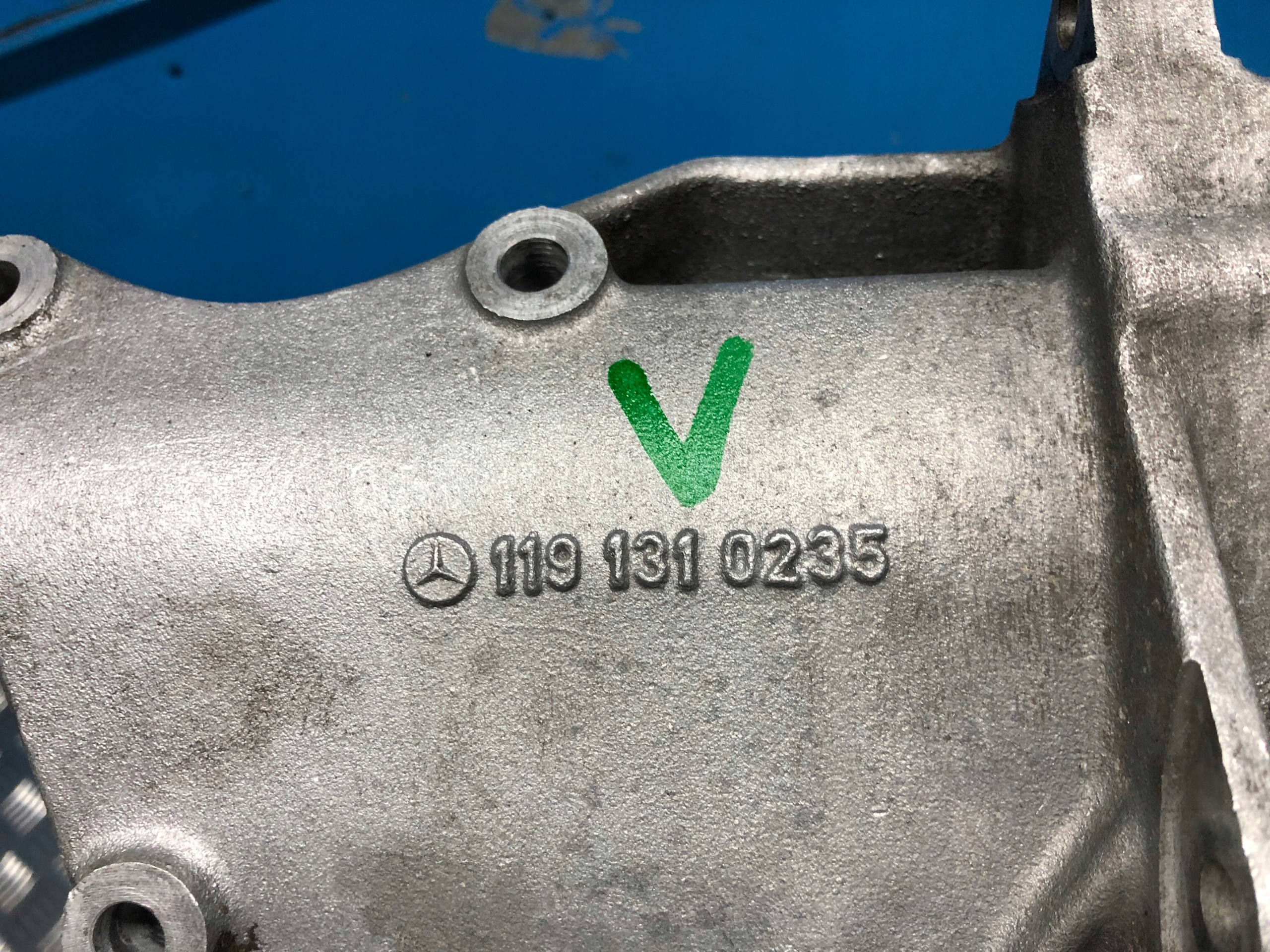MERCEDES W140 M119 support compresseur 1191310235 image 3