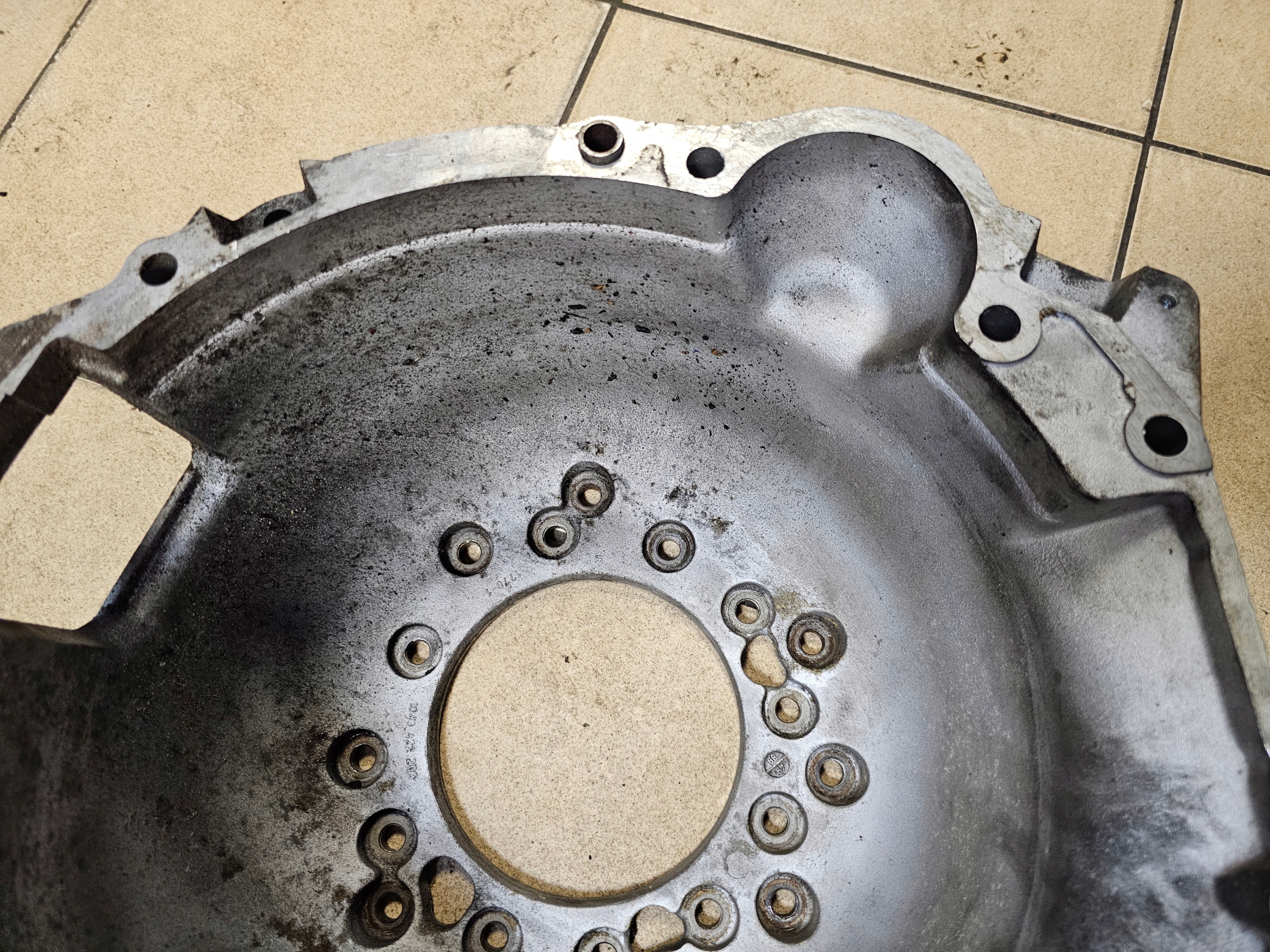 Cloche de boîte BMW E31 M70 M73 V12 swap manuel image 6